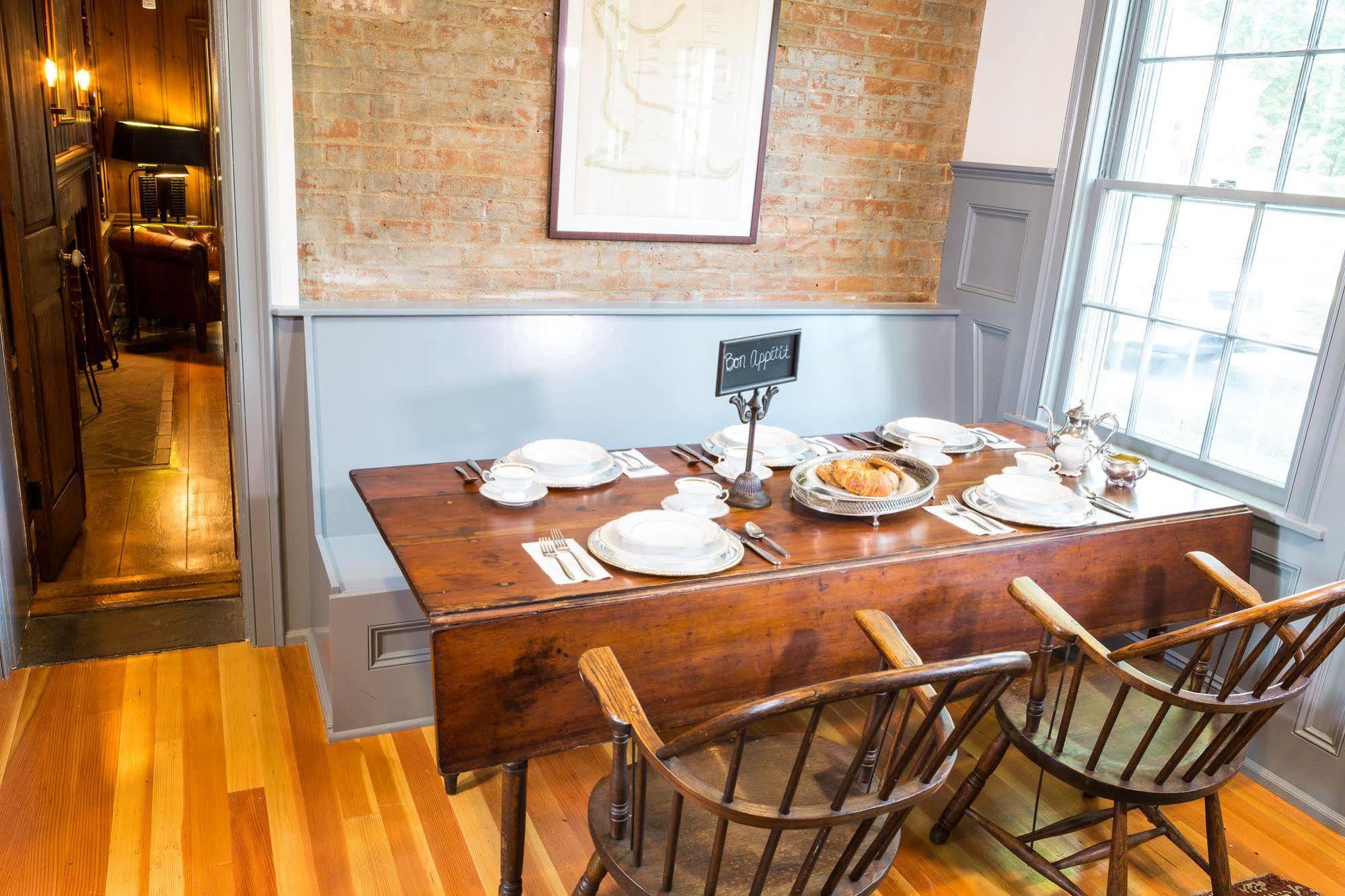 Stagecoach Inn Goshen Bagian luar foto